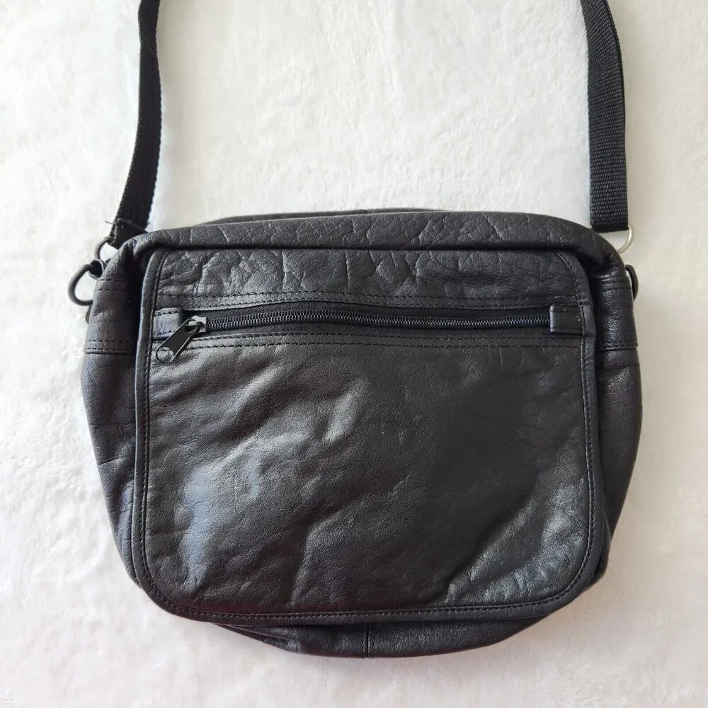 Vintage Wilsons Leather Purse Black Crossbody Convertible Fanny Belt Bag 90s Y2K
